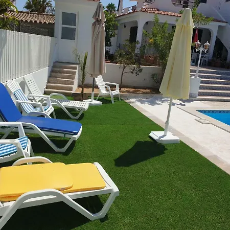 Lägenhetshotell Oceanoasis Residences 4*